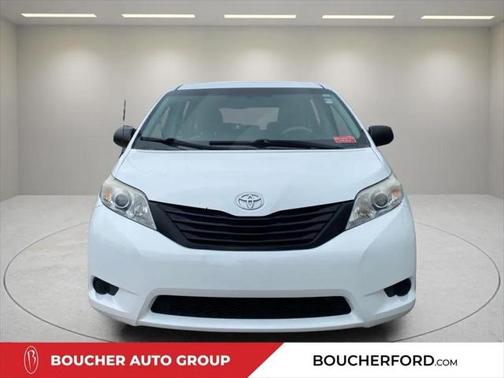 2013 Toyota Sienna SE