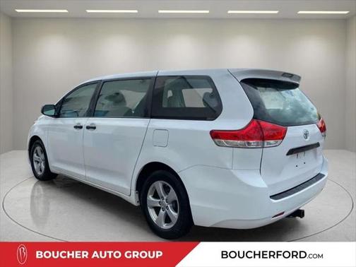 2013 Toyota Sienna SE