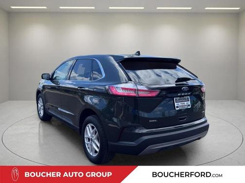 FORGED GREEN 2022 Ford Edge SEL