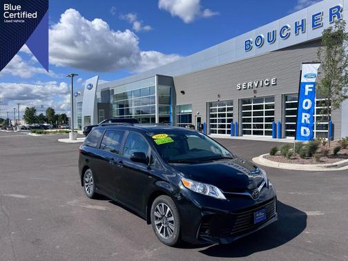 2018 Toyota Sienna LE