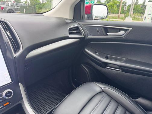 RAPID RED TINTED CC 2024 Ford Edge SEL