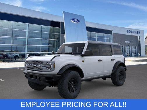 OXFORD WHITE 2026 Ford Bronco Badlands