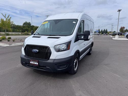 2022 Ford Transit-250 Base