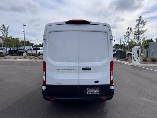 2022 Ford Transit-250 Base
