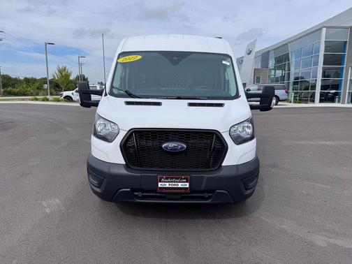 2022 Ford Transit-250 Base