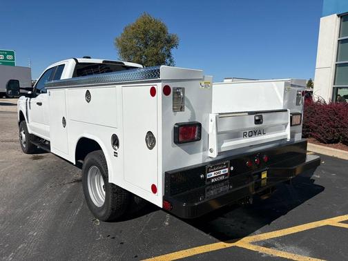2025 Ford F-350 XL