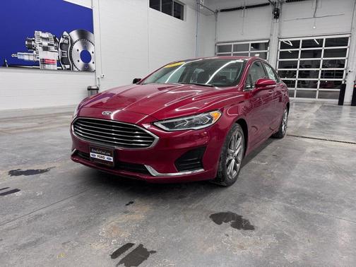 2020 Ford Fusion SEL