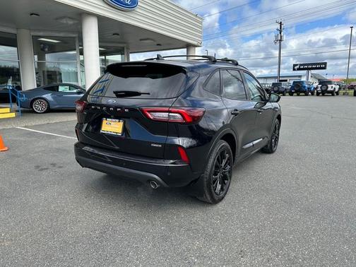 AGATE BLACK METALLIC 2025 Ford Escape ST-LINE ELITE