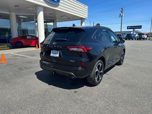 AGATE BLACK METALLIC 2024 Ford Escape ST-LINE SELECT