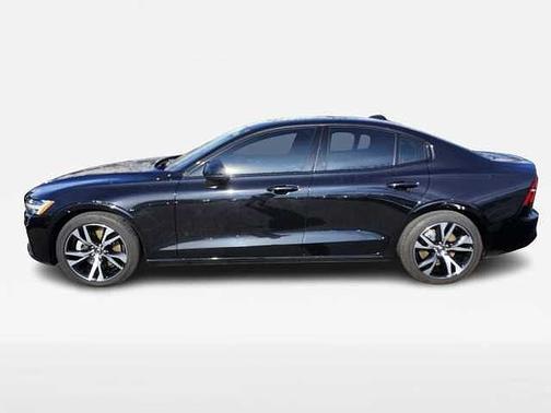 2025 Volvo S60 Core