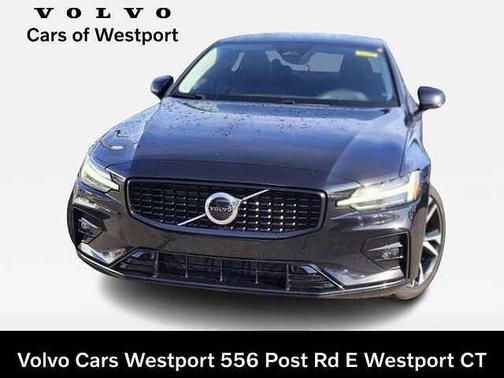 2025 Volvo S60 Core