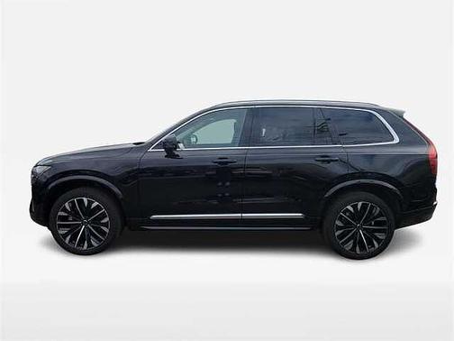 2025 Volvo XC90 Plus