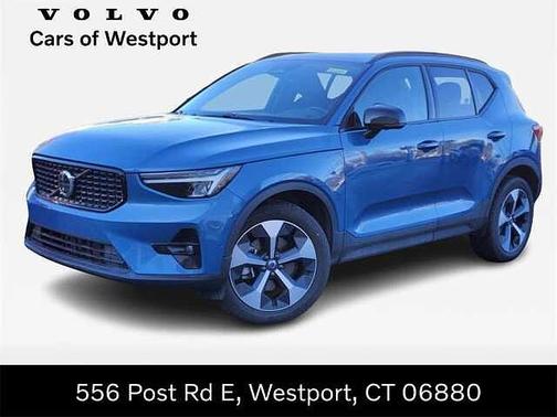 2025 Volvo XC40 Plus