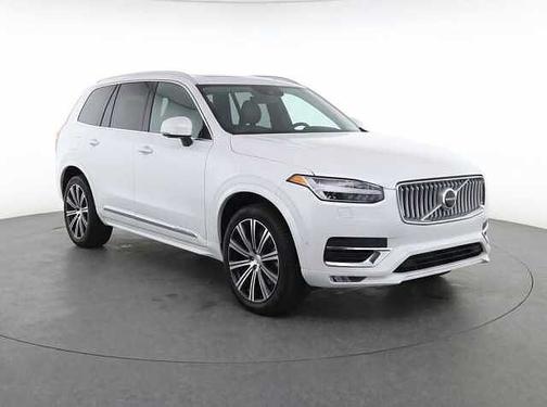 Crystal White 2025 Volvo XC90 Core