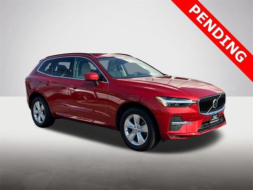 2022 Volvo XC60 B5 AWD Momentum