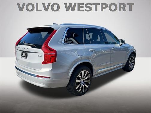 2025 Volvo XC90 B6 Plus 7-Seater