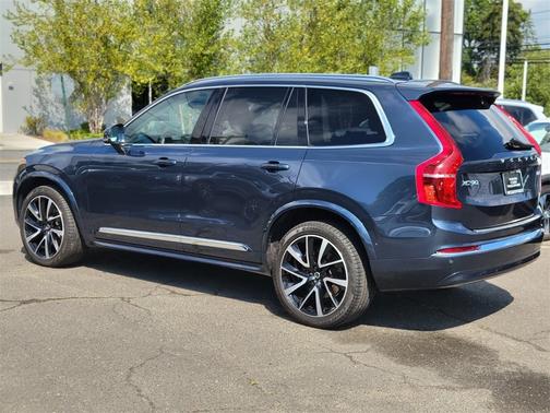 2023 Volvo XC90 B6 AWD Plus 7-Seater