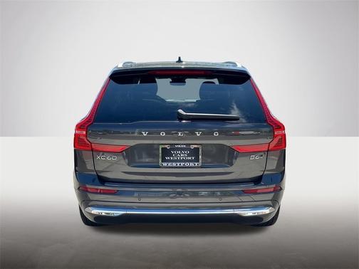 2022 Volvo XC60 B6 AWD Inscription