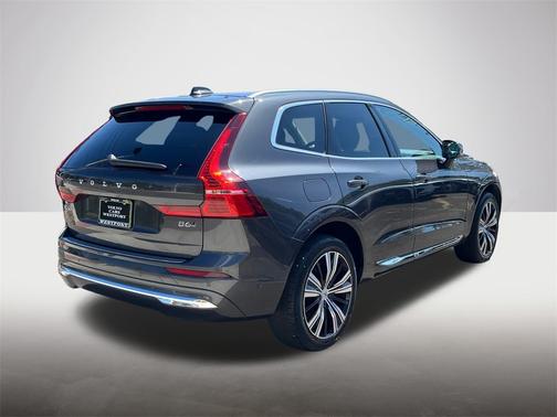 2022 Volvo XC60 B6 AWD Inscription