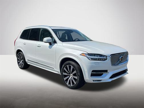 2024 Volvo XC90 B6 Plus Bright 7-Seater