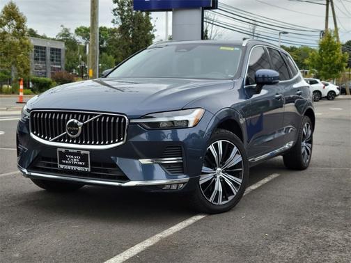 2022 Volvo XC60 B6 AWD Inscription