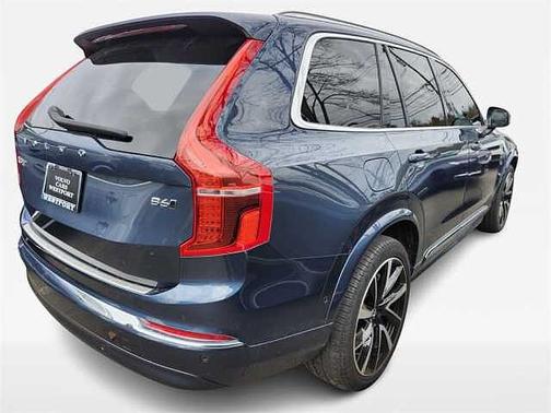 2024 Volvo XC90 Plus
