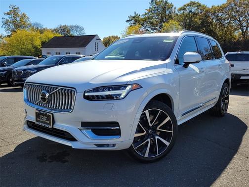 2024 Volvo XC90 B6 Plus Bright 7-Seater