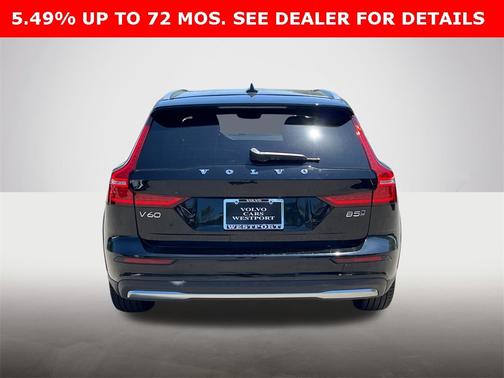 2023 Volvo V60 Cross Country B5 AWD Ultimate