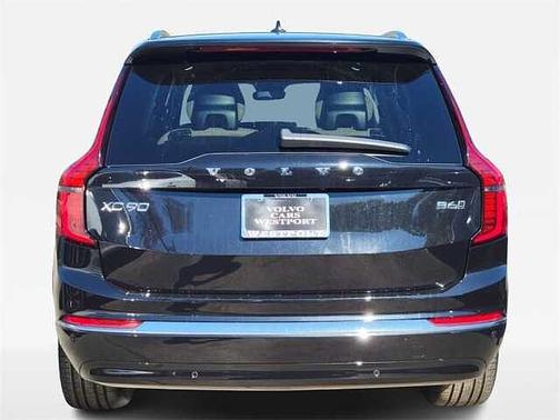 2025 Volvo XC90 Plus