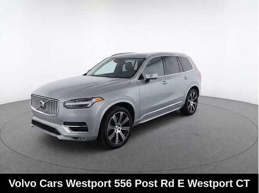 Vapour Grey 2024 Volvo XC90 Plus