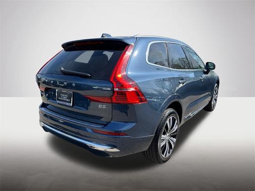 2023 Volvo XC60 B5 AWD Ultimate Bright