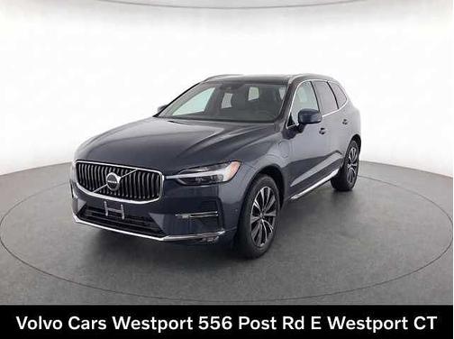 Denim Blue 2023 Volvo XC60 Plus