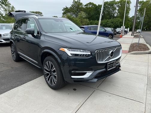 2022 Volvo XC90 Recharge Plug-In Hybrid T8 Inscription Expression Extended Range 6P