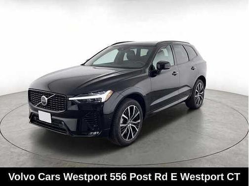 Onyx Black 2024 Volvo XC60 Plus