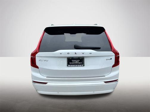2024 Volvo XC90 B6 Plus Bright 7-Seater
