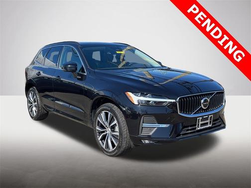 2022 Volvo XC60 B5 AWD Momentum