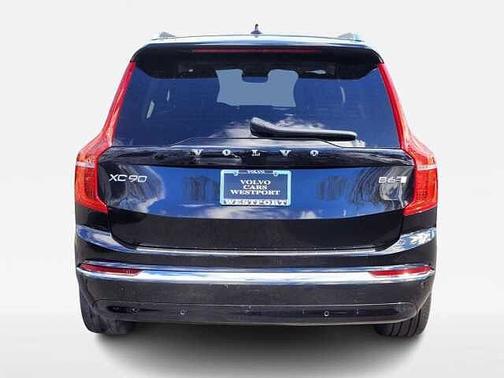Onyx Black 2023 Volvo XC90 B6 AWD Ultimate 7-Seater