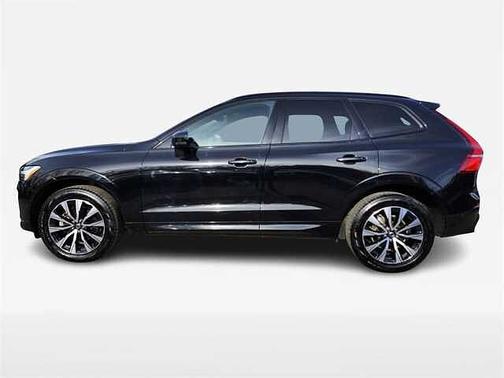2024 Volvo XC60 Plus