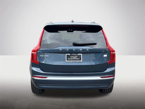 2023 Volvo XC90 Recharge Plug-In Hybrid Plus Bright 7-Seater