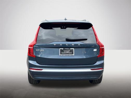2023 Volvo XC90 Recharge Plug-In Hybrid Plus Bright 7-Seater