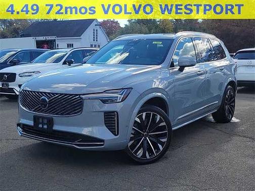 2025 Volvo XC90 Plus