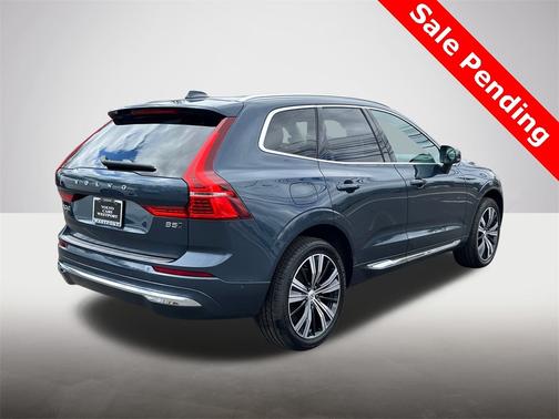 2022 Volvo XC60 B5 AWD Inscription