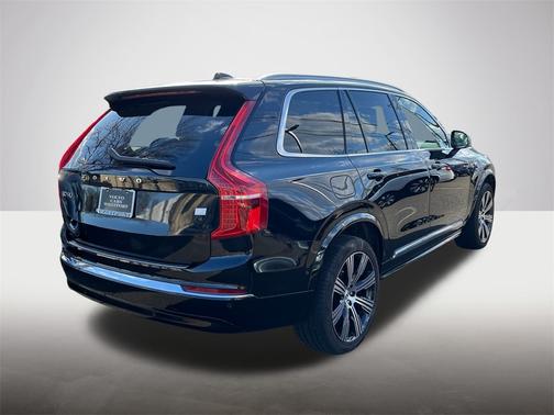 2023 Volvo XC90 Recharge Plug-In Hybrid Plus Bright 7-Seater