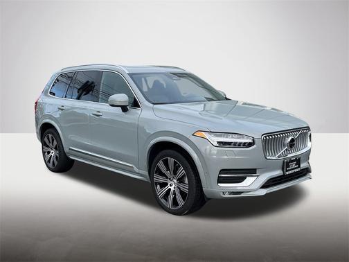 2024 Volvo XC90 B6 Ultimate Bright 7-Seater