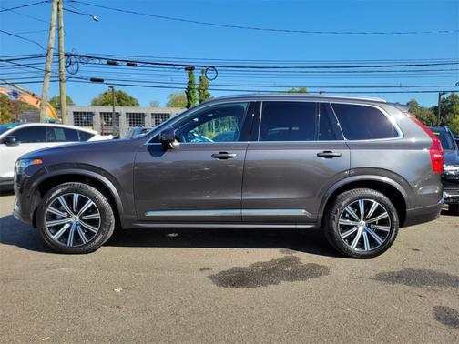 2024 Volvo XC90 B6 Core Bright
