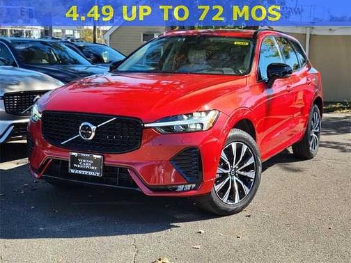 2023 Volvo XC60 Plus
