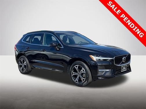 2022 Volvo XC60 B5 AWD Momentum
