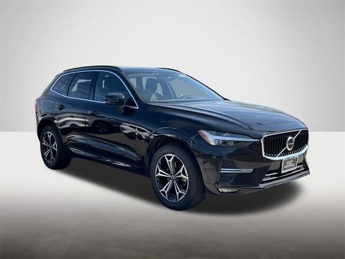2022 Volvo XC60 B5 AWD Momentum