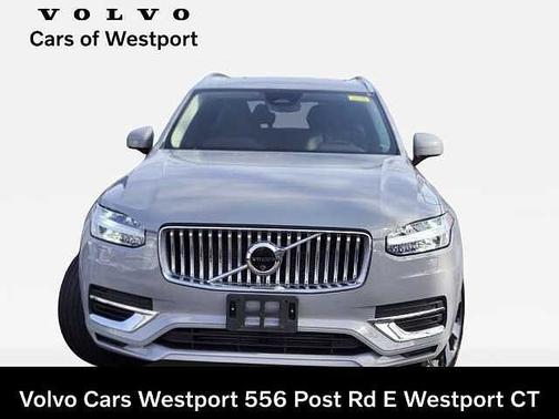 Vapour Grey 2024 Volvo XC90 Plus