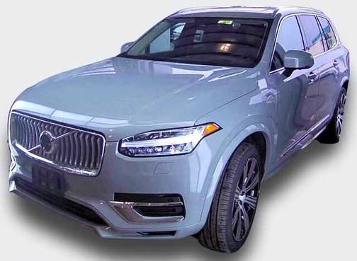 2024 Volvo XC90 T8 Ultimate Bright 7-Seater